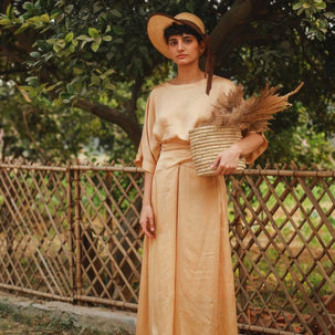 Mia Beige Set