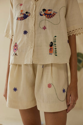 Vintage Motif Shorts