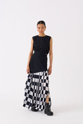 Chekered Skirt Co Ord Set Of 2 Black