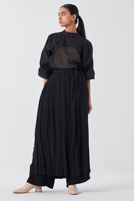 Emb. Circle Top Co-Ord (Set Of 2)