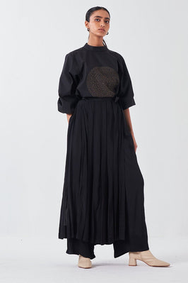 Emb. Circle Top Co-Ord (Set Of 2)